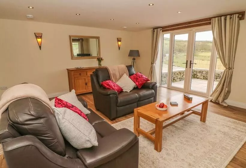Meadow Cottage