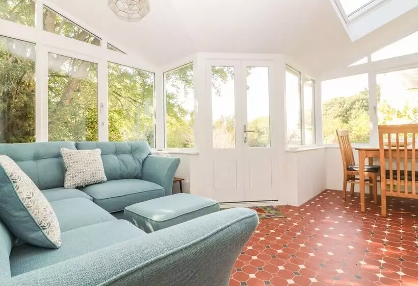 Ringmore House Cottage