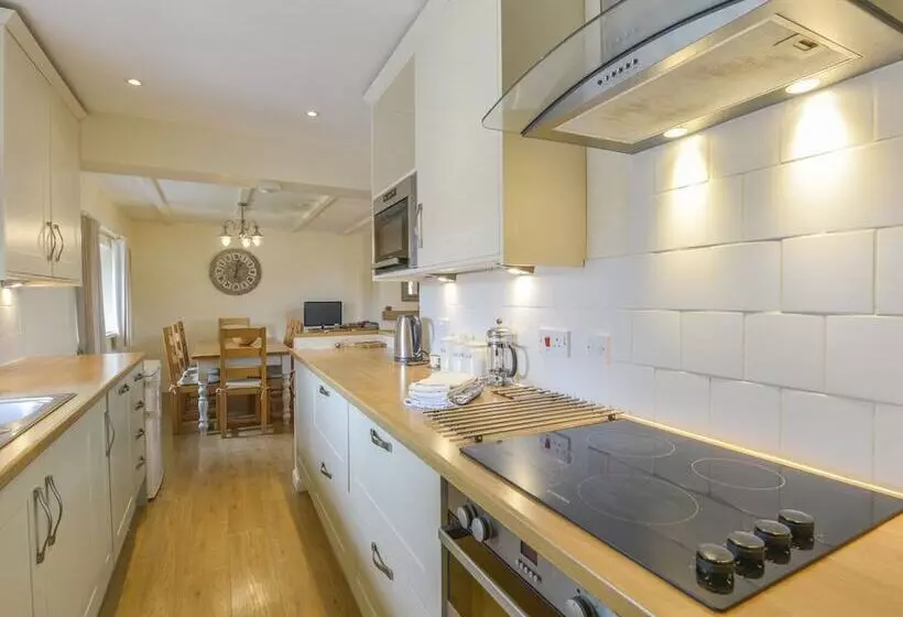 St Aubyn Cottage
