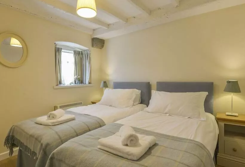 St Aubyn Cottage