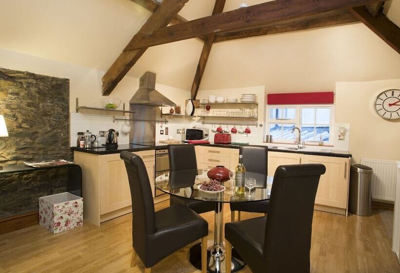 The Coach House Beaumaris