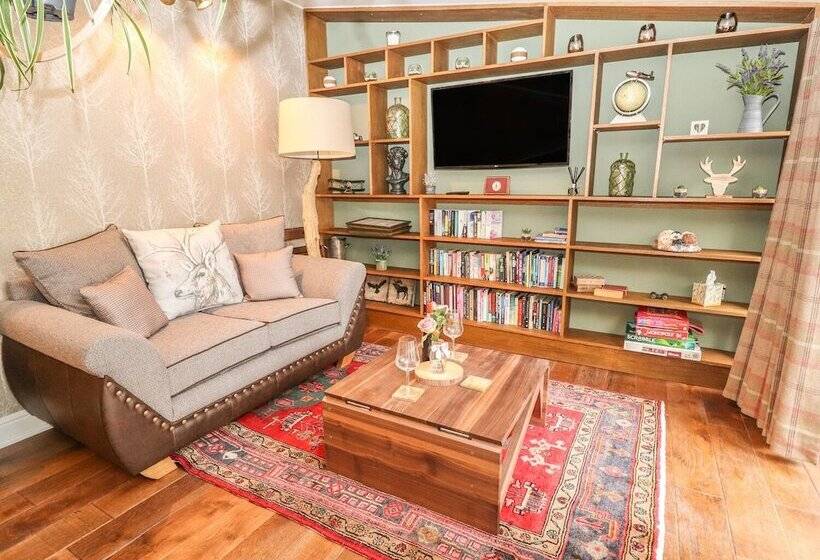 The Cottage @ The Coach House