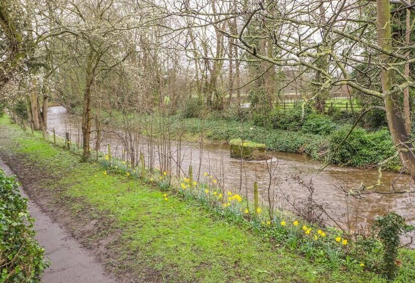 The Cottage @ The Coach House