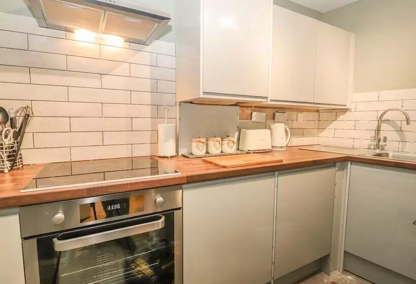 The Cottage @ The Coach House