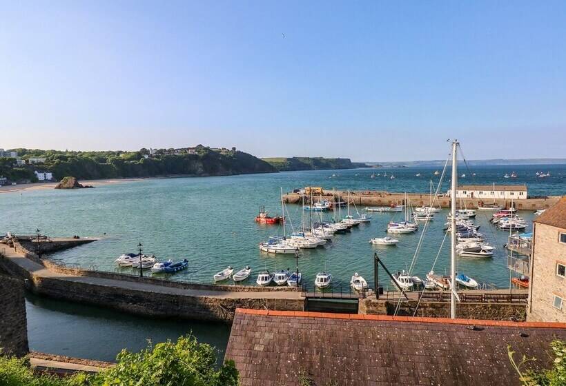 The Shell At The Hideaway