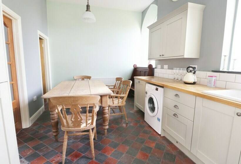 No 1 Church Cottages