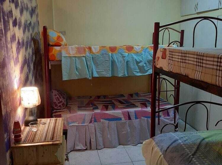 Hostel Mignay Backpacker