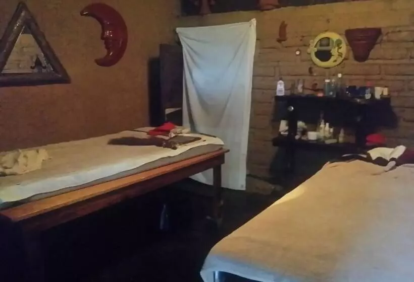 Aamiaismajoitus (B&B) Casa Tonantzin 2