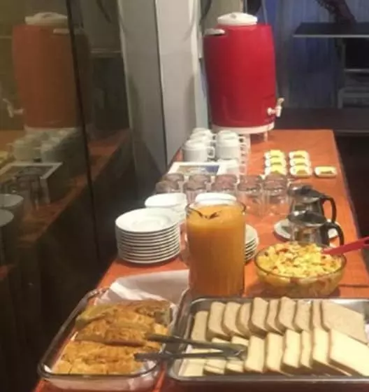 Copacabana Hostal