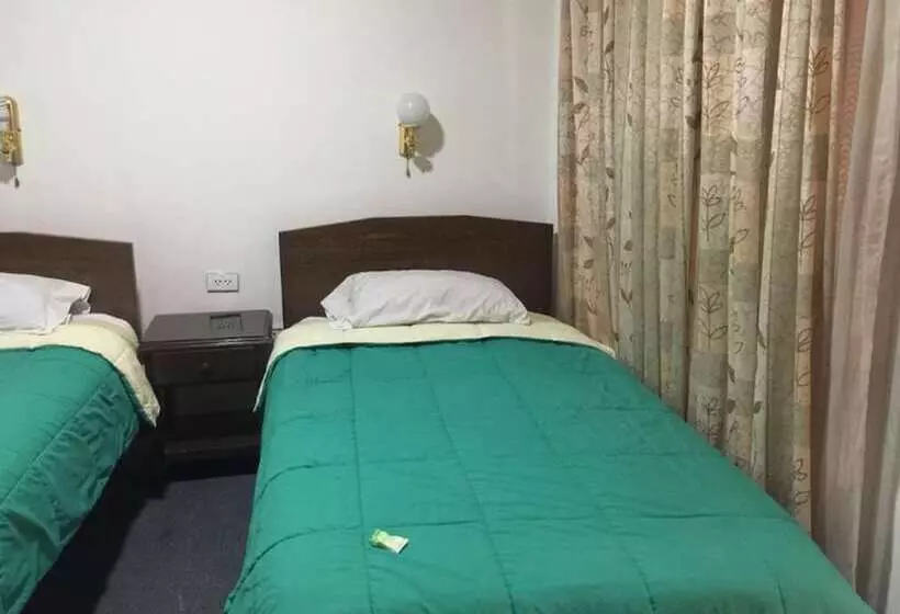 Copacabana Hostal