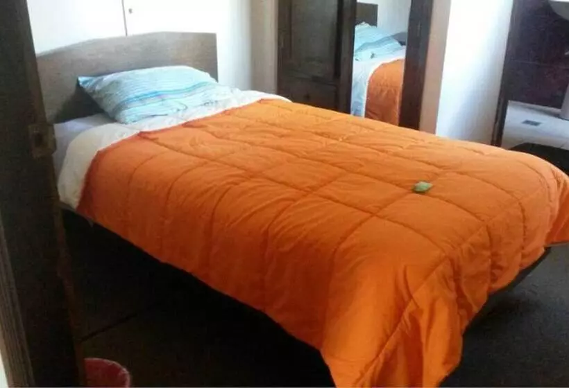 Copacabana Hostal