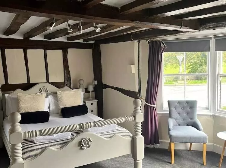 Hostelli The White Hart