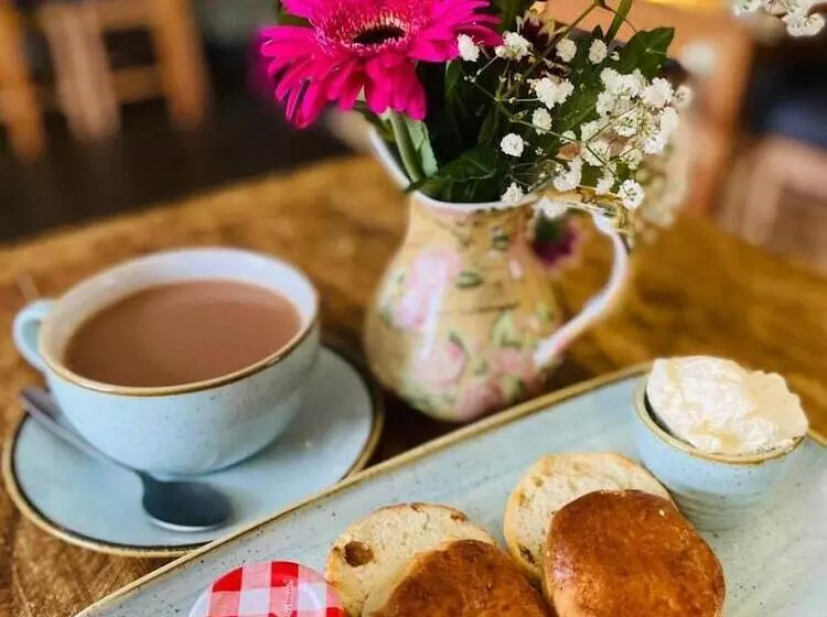 Hostelli The White Hart