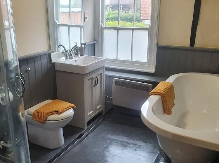 Hostal The White Hart