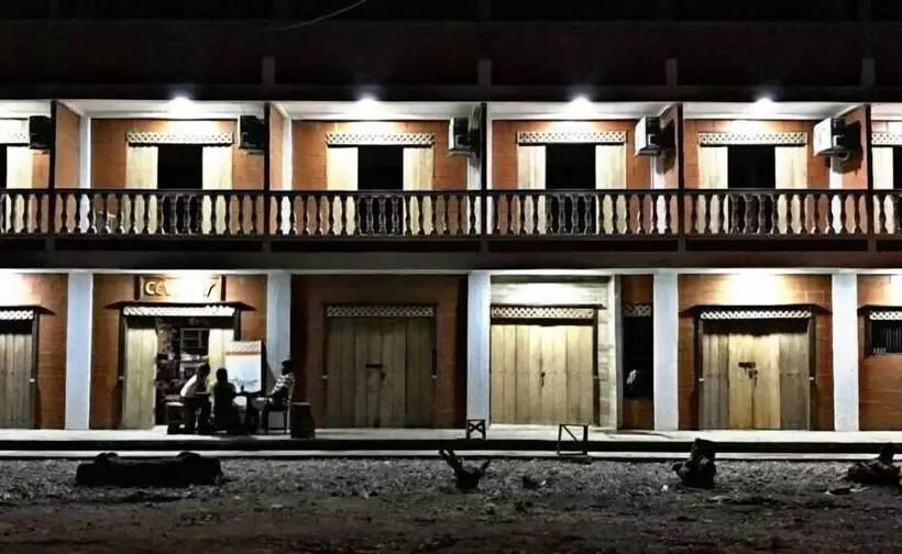 ホテル Acuali Nuqui