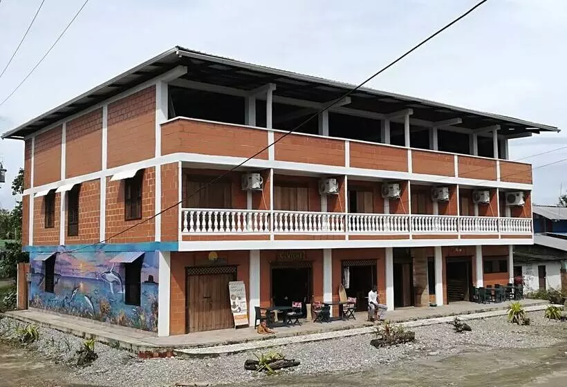 ホテル Acuali Nuqui