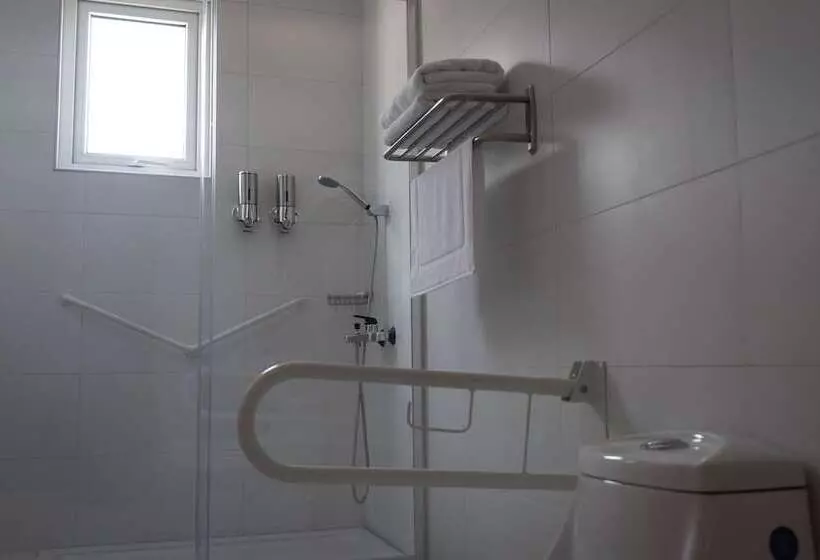 Hotelli Boutique Restaurant Kran Kreen