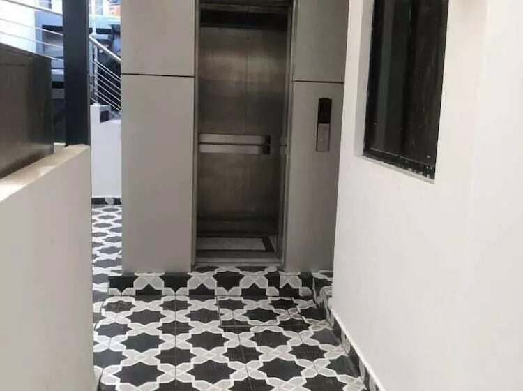 ホテル D&m Rofaledo Suites