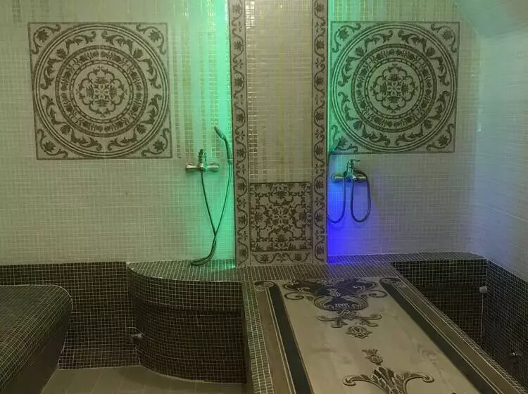 هتل Graal Ahtsu