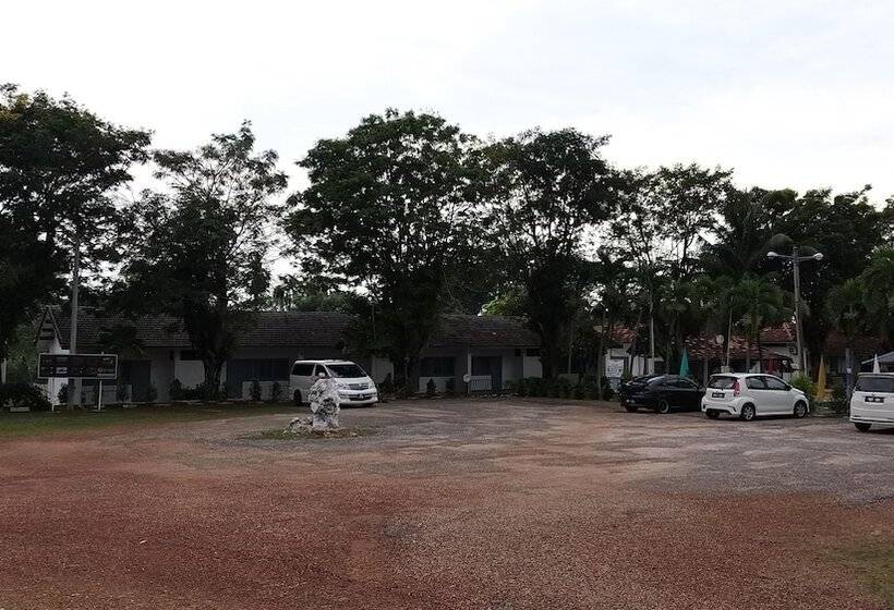 Green Town Hotel & Resort   Port Dickson