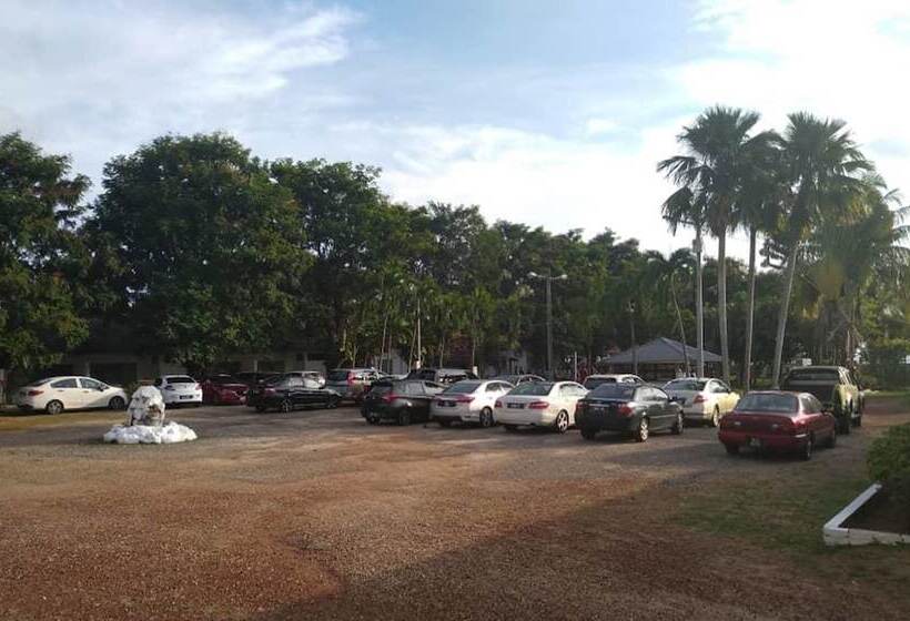 Green Town Hotel & Resort   Port Dickson