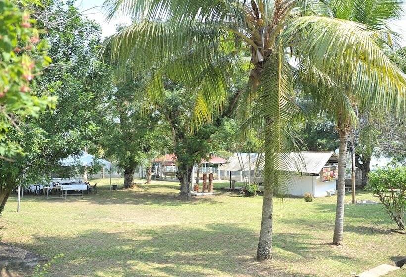 Green Town Hotel & Resort   Port Dickson