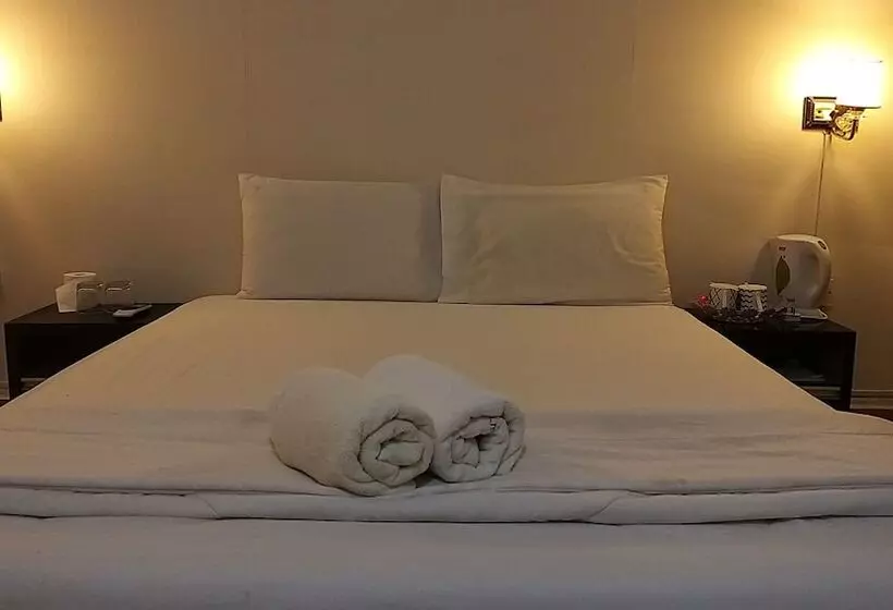 Green Town Hotel & Resort Port Dickson
