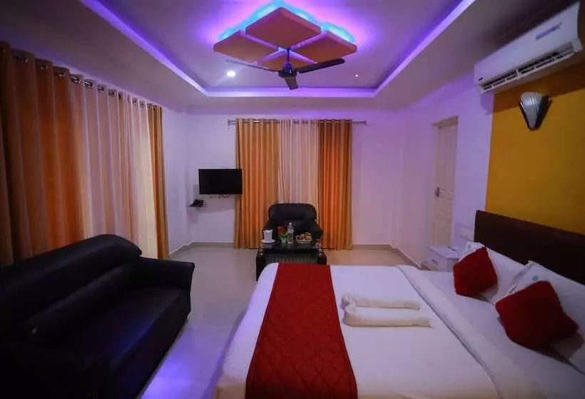 Hotelli Hydel Palace