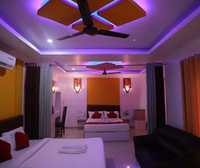 Hotelli Hydel Palace