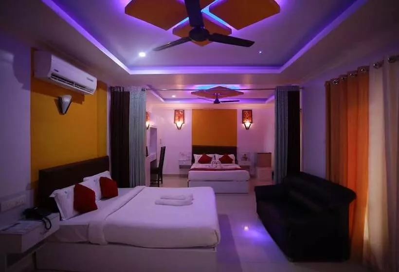 Hotelli Hydel Palace