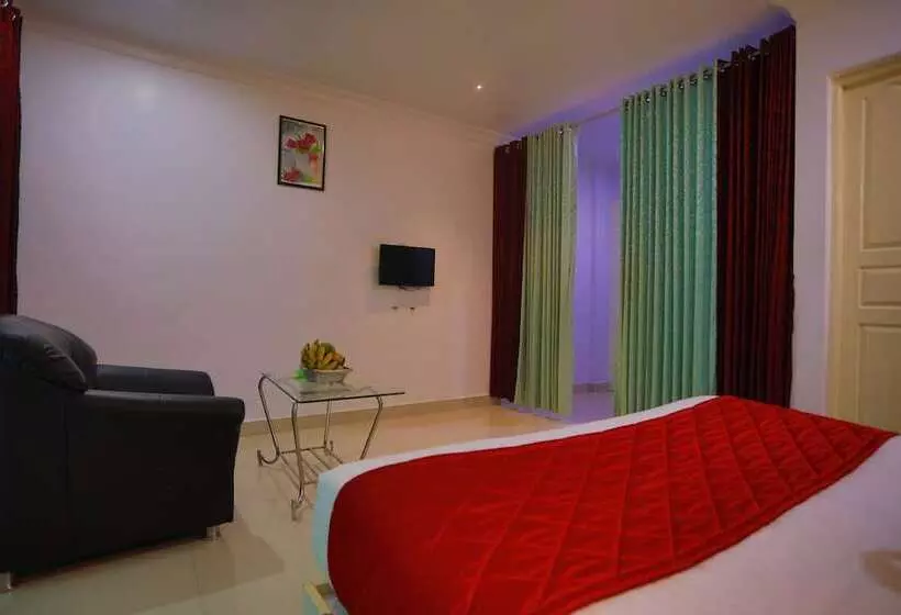 Hotelli Hydel Palace