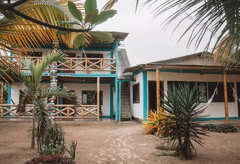 ホテル Montañita Chill Out House