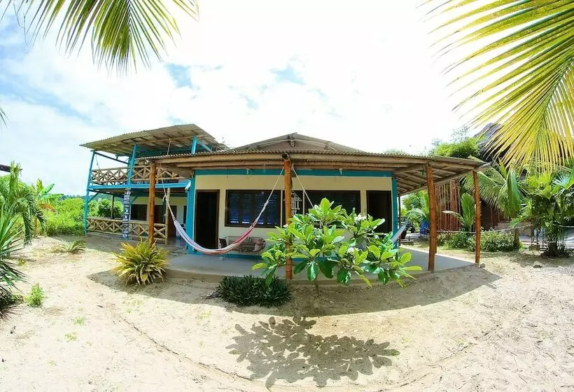 ホテル Montañita Chill Out House