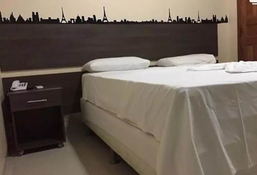 Hotel Paris