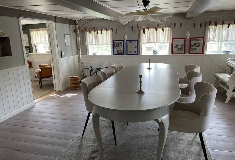 ホテル Strandgaarden