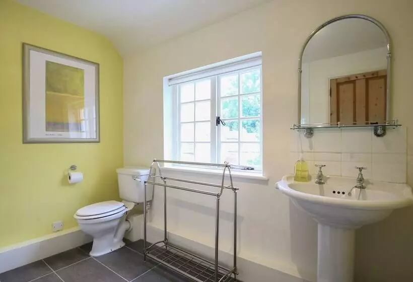 Kettle Cottage