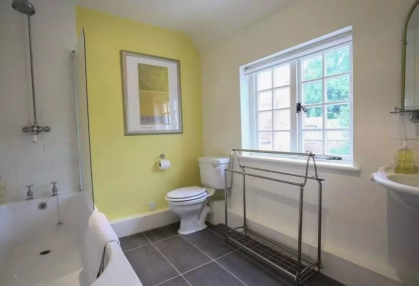 Kettle Cottage