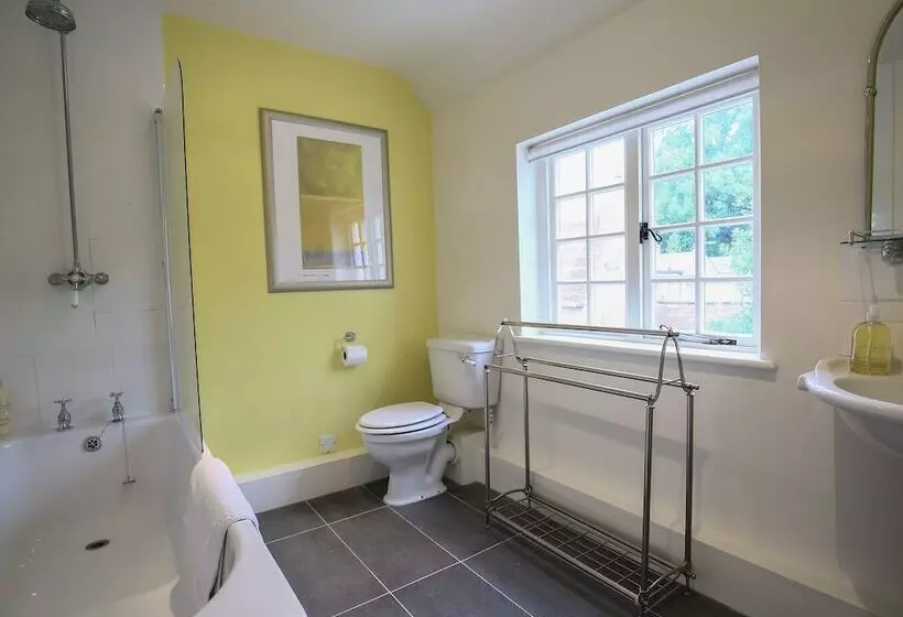 Kettle Cottage