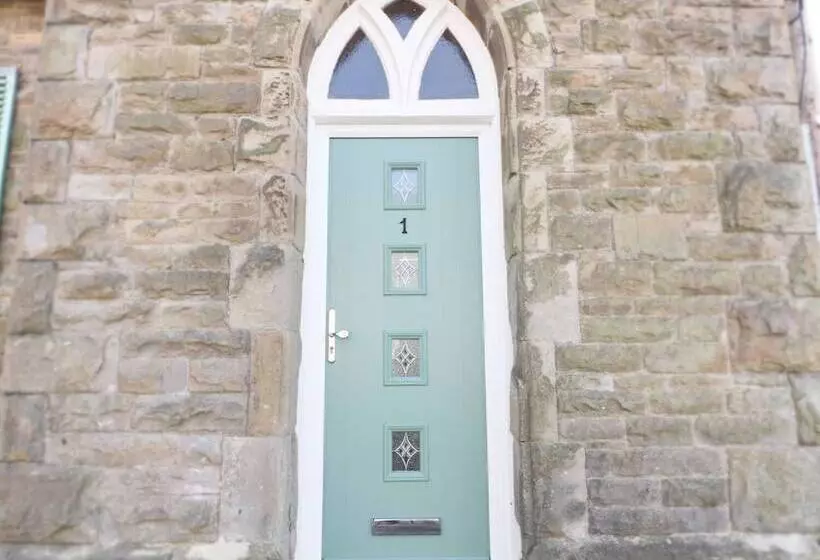 No 1 Church Cottages