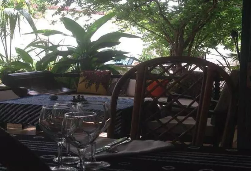 پانسیون B & B Le Nomade