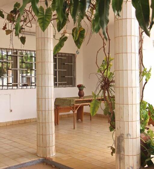 پانسیون B & B Le Nomade