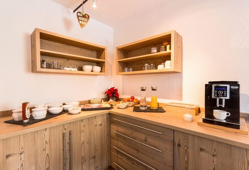 پانسیون Haus Edmund