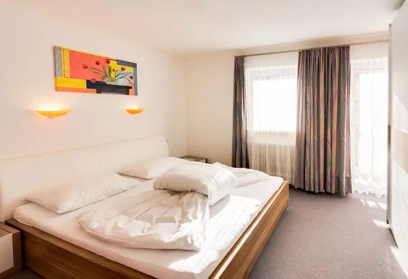 ペンション Haus Edmund