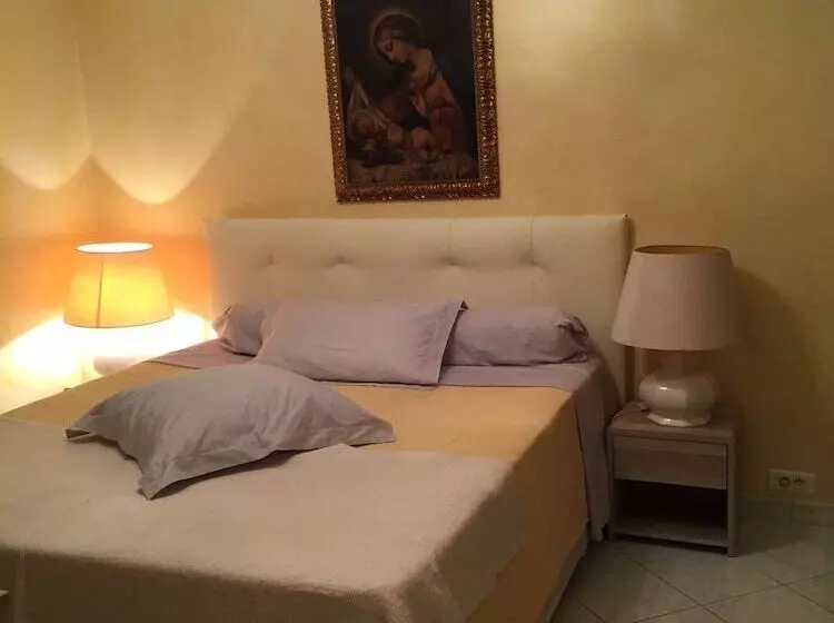 Aamiaismajoitus (B&B) Villa Manù