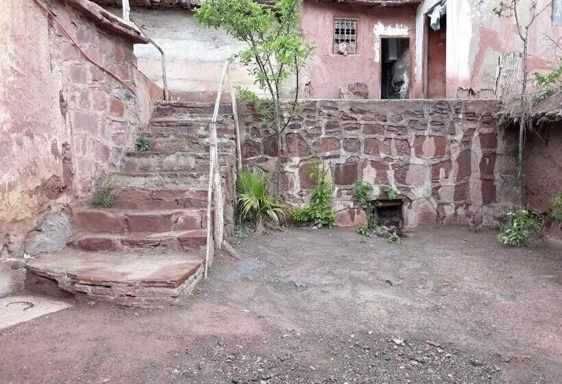 Gite Adrar   Hostel