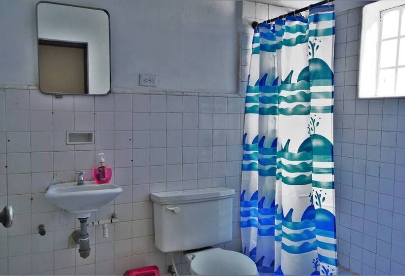 Hostal De La Pola Hostel