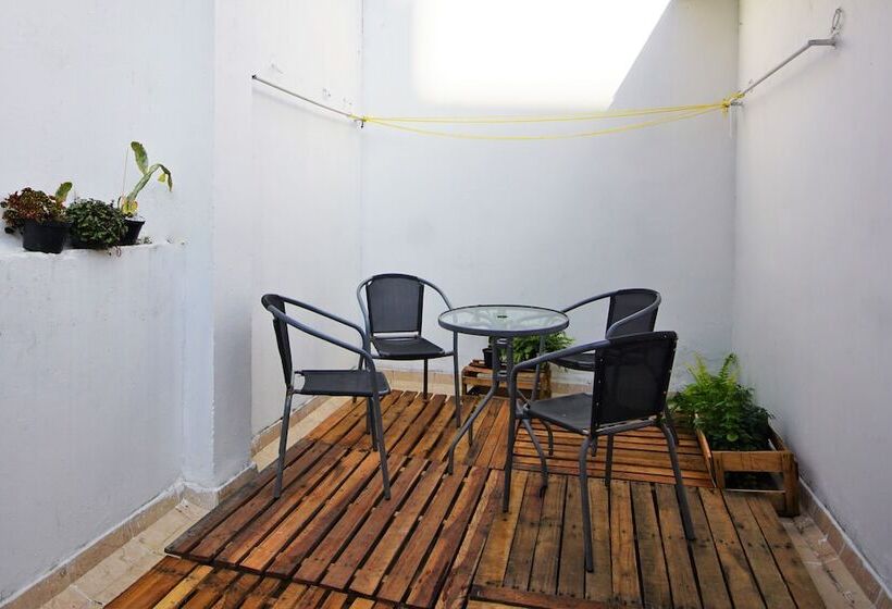 Hostal De La Pola Hostel