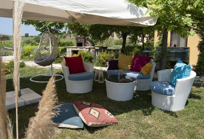 هتل Aya Yorgi Evleri