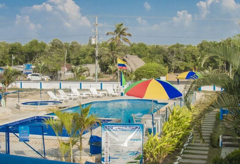 هتل Brisas Del Mar