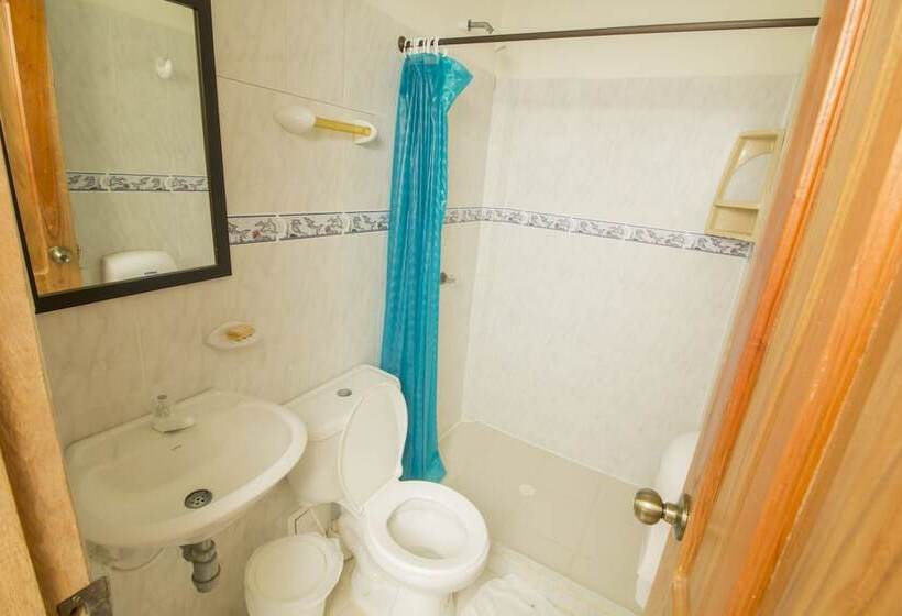 هتل Brisas Del Mar